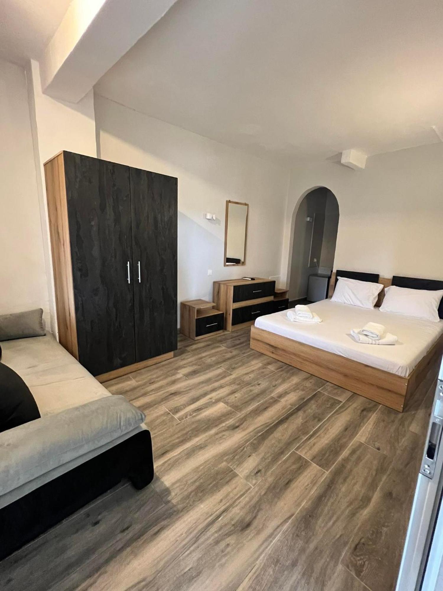 Medusa Rooms Kallithea  Exterior photo